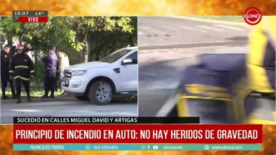 Un auto se incendi&oacute; en Paran&aacute; y el fuego fue sofocado por conductores